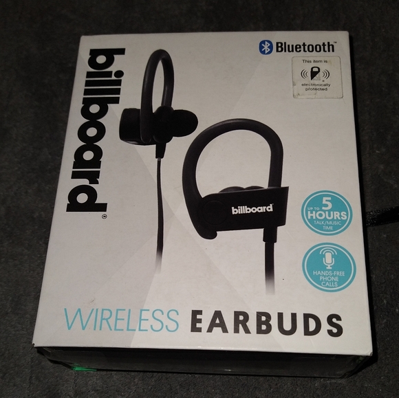 3 sets Bluetooth Earphones $10 a set. - Picture 2 of 11